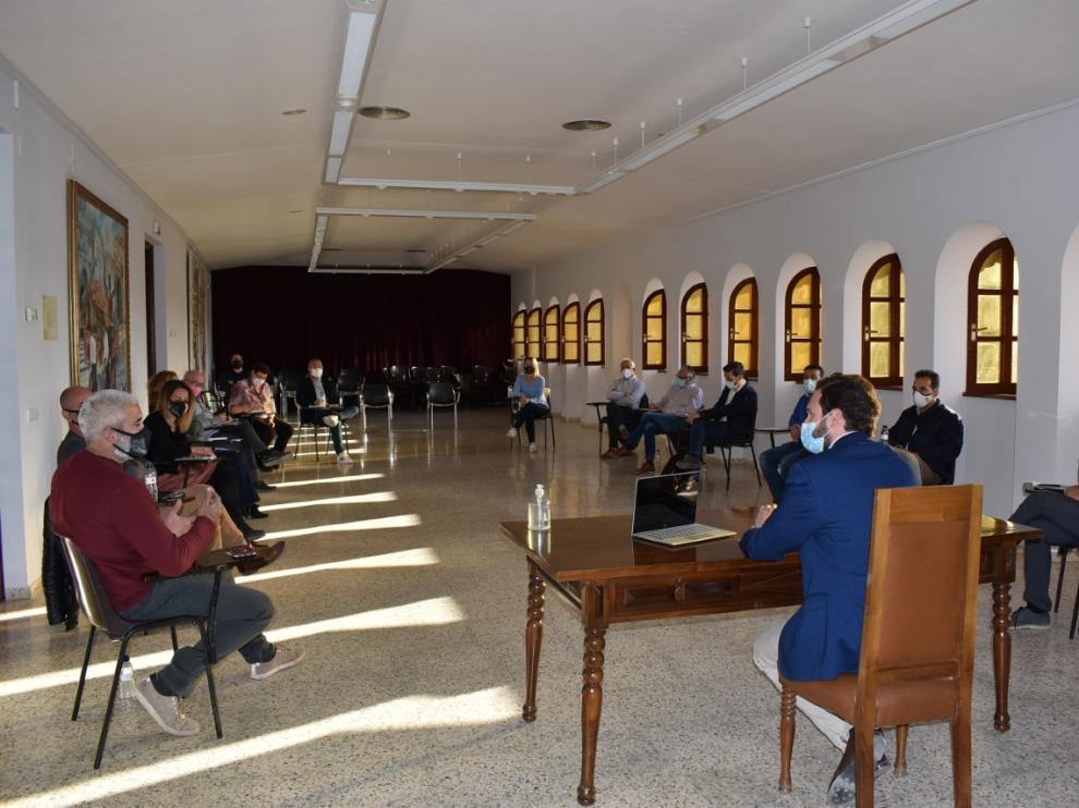 Comité de crisis celebrado en el Ayuntamiento de Monzón