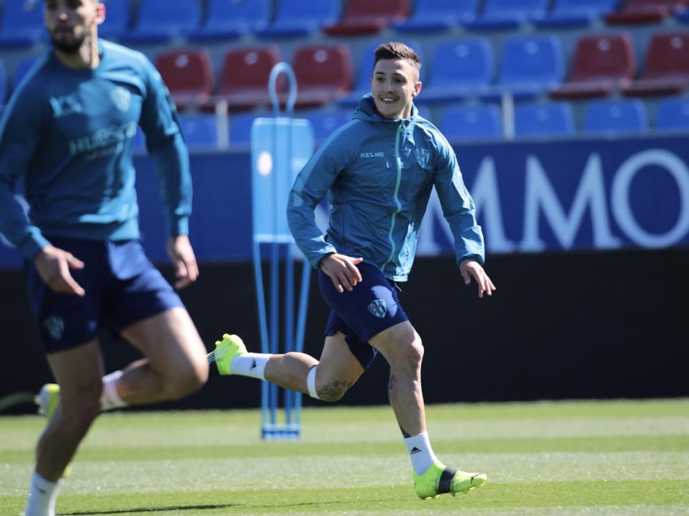 Dani Escriche se ha entrenado este miércoles junto a sus compañeros en El Alcoraz.