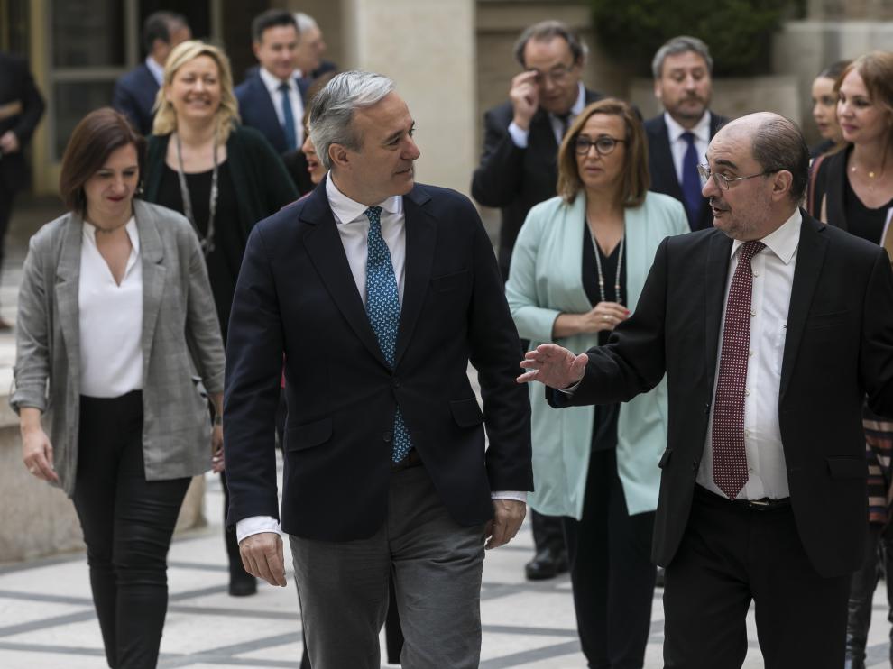 Jorge Azcón y Javier Lambán, el pasado 4 de marzo de 2020 durante el consejo bilateral Ayuntamiento de Zaragoza-DGA.