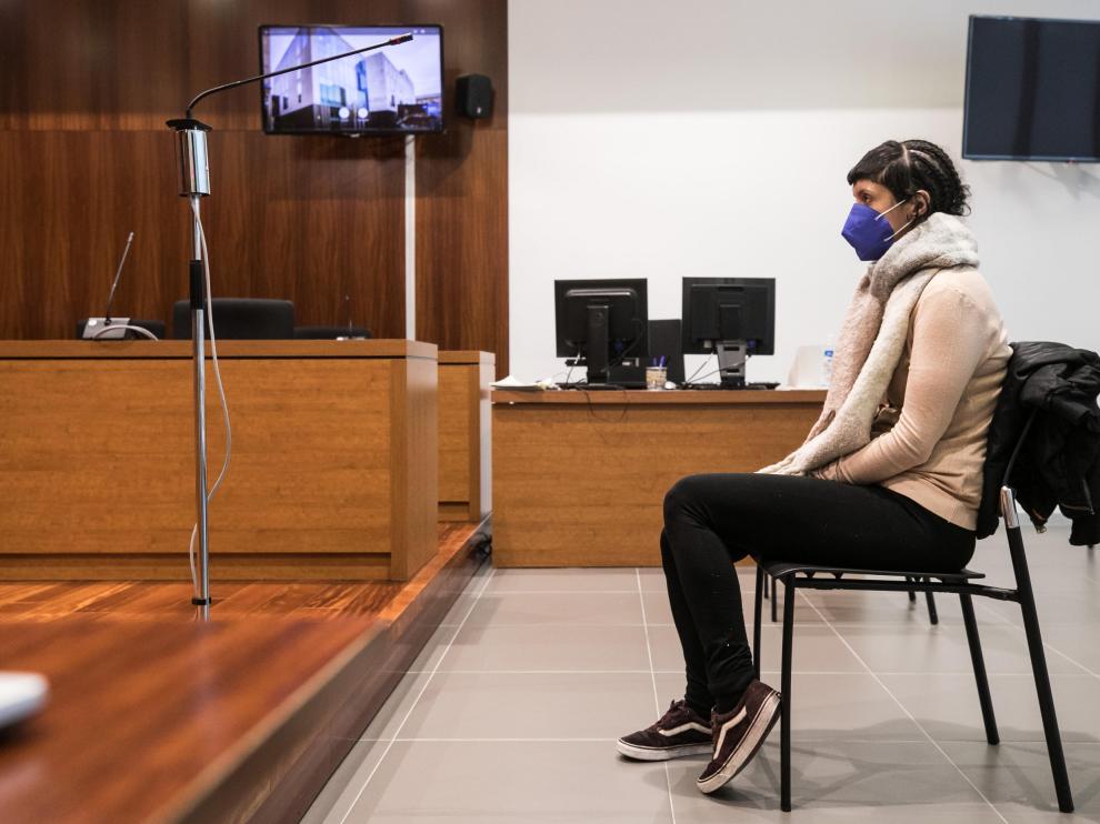 La condenada, durante la vista en la Audiencia de Zaragoza.