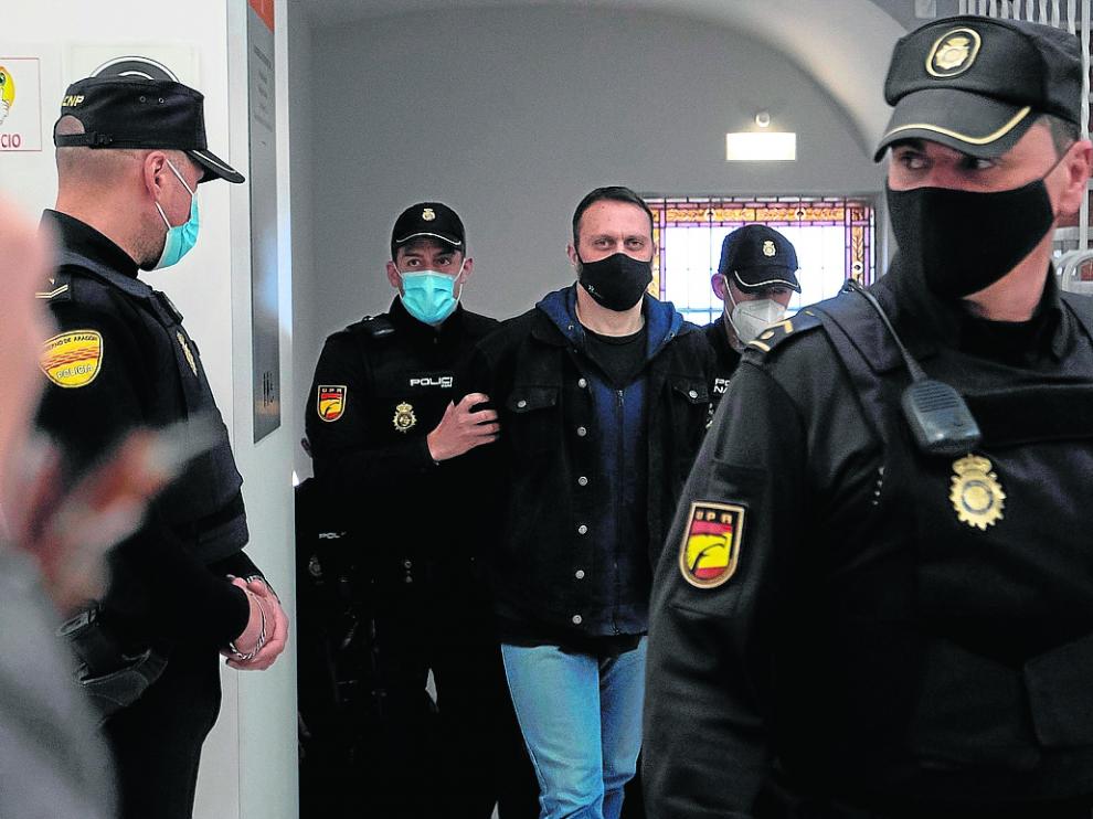 El acusado, Norbert Feher, ayer, en la Audiencia de Teruel.