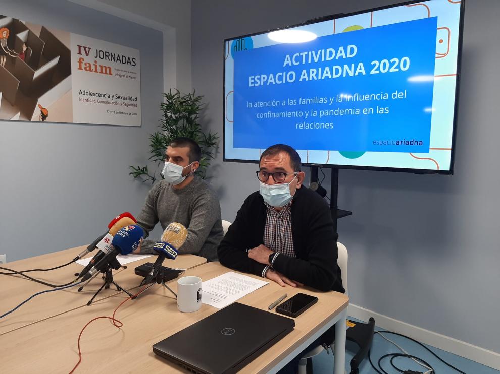Raúl Gutiérrez y Pedro Coduras, este miércoles, durante la presentación de la actividad de Espacio Ariadna y el estudio realizado