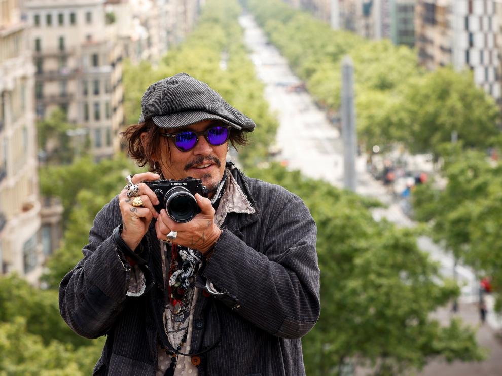 Depp: Como Eugene Smith, creo que los fotógrafos se dejan parte del alma en cada foto