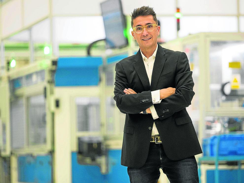 Pedro Pablo Andreu, director general de la empresa Fersa Bearings, fabricante de rodamientos, en la planta zaragozana.