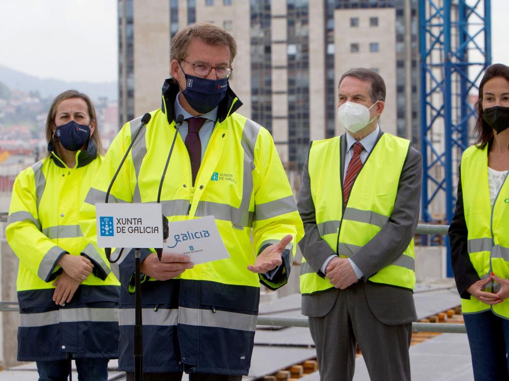 Feijoo visita las obras de la nueva intermodal de Vigo