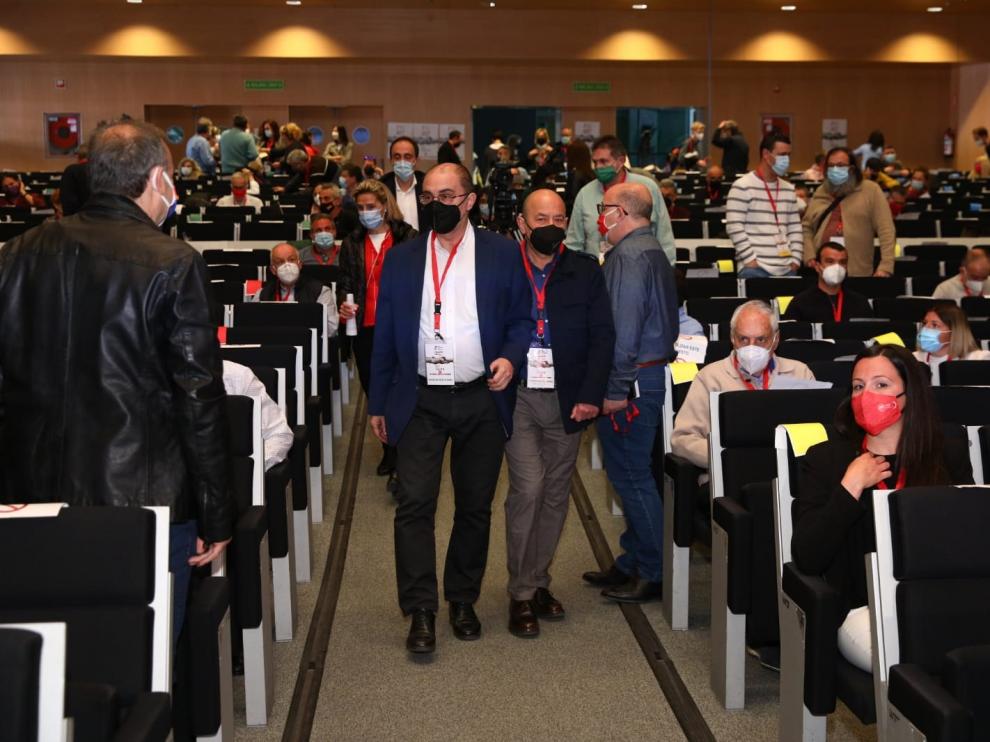 Daniel Alastuey y Javier Lambán, al inicio del VIII congreso de UGT Aragón.