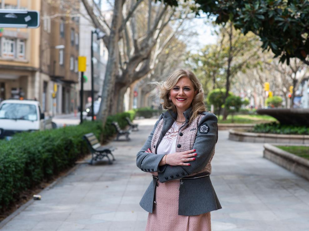 Mayte Mazuelas, presidenta de la Asociación de Trabajadores Autónomos de Aragón (ATA), en el paseo de la Constitución.