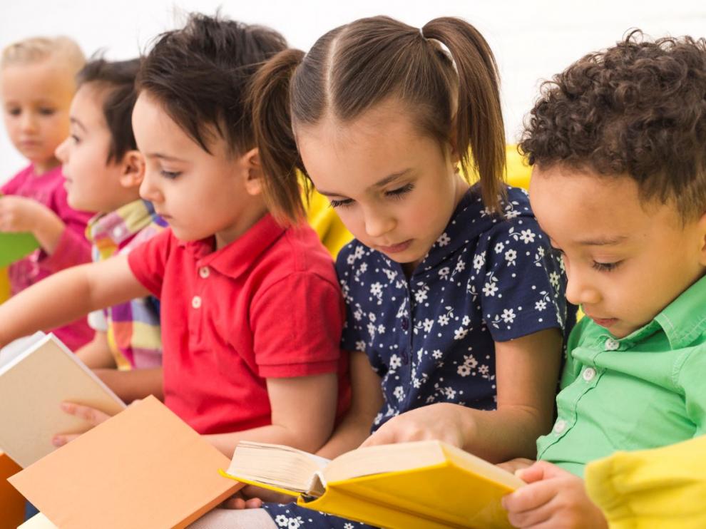 Los niños tienen una cita, mañana, con los libros