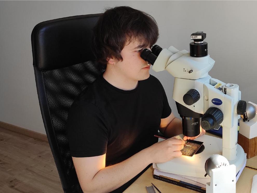 Uno de los investigadores.
