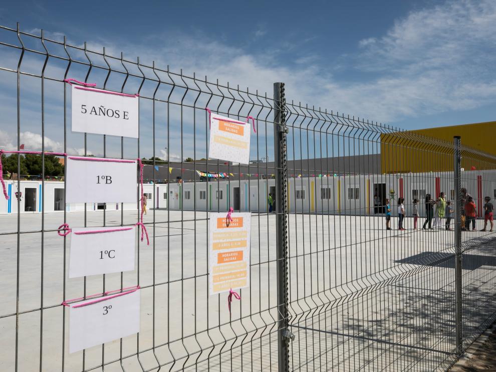 Las aulas prefabricadas del Soledad Puértolas.