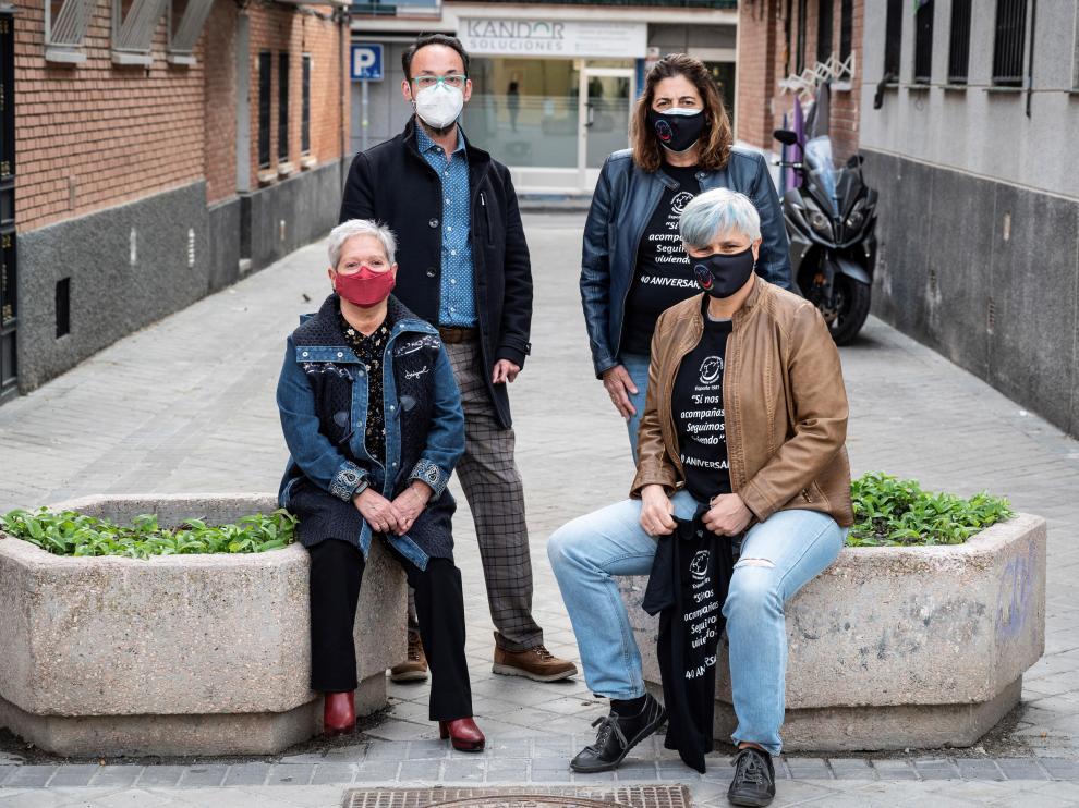 Cuatro miembros de la plataforma de afectados