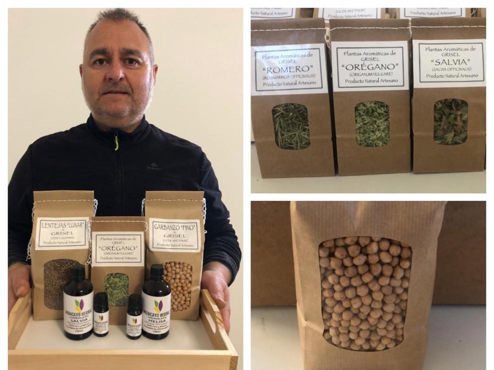 David Escribano y algunos de sus productos ecológicos de Moncayo Herbal.