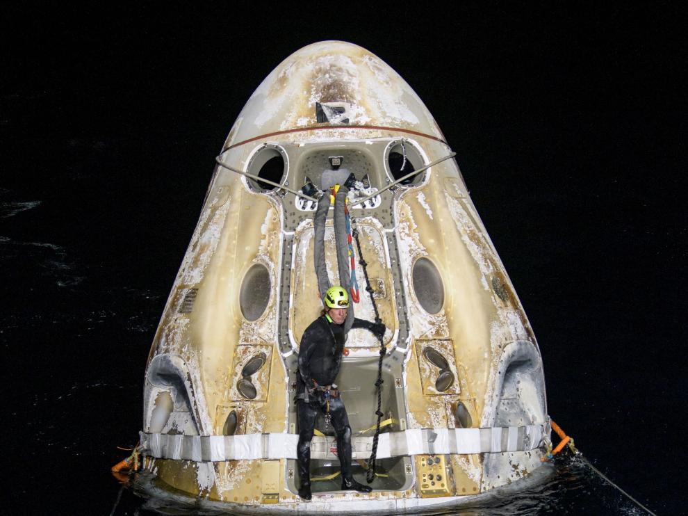 NASA’s SpaceX Crew-1 splashdown in the Gulf of Mexico