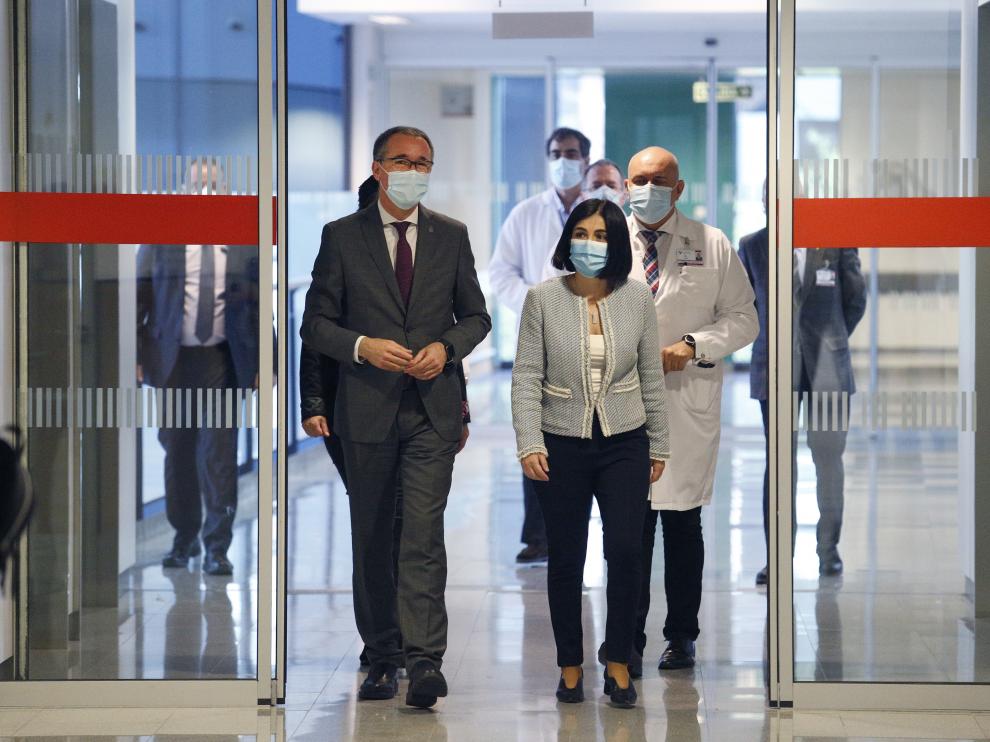 La ministra Darias durante una visita al Hospital Universitario Central de Asturias