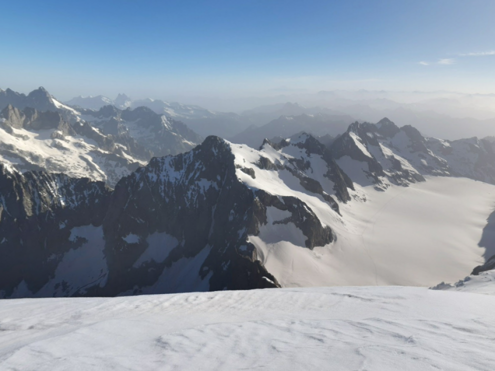 Tres esquiadores murieron en el macizo montañoso de Ecrins