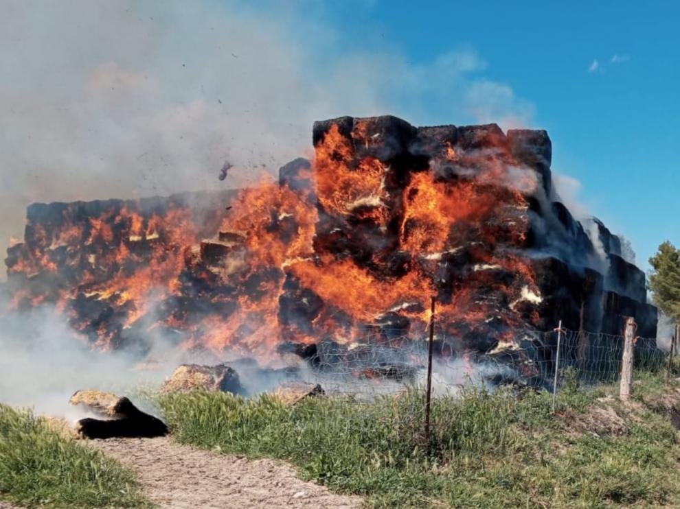 El incendio ha ocurrido en el barrio taustano de Sancho Abarca.