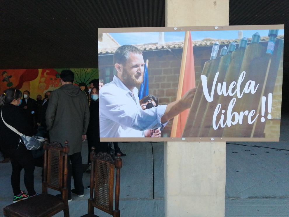 Funeral por el periodista asesinado en Burkina Faso David Beraín.