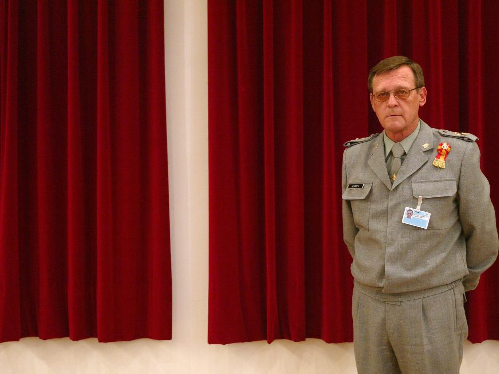 teniente general Juan Antonio Álvarez.