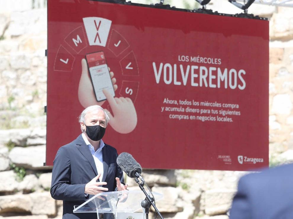 El alcalde Jorge Azcón en la presentación de la campaña 'Volveremos' en Zaragoza