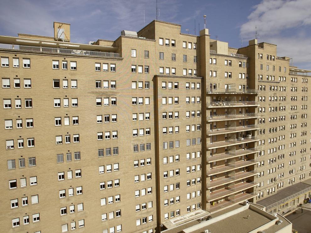 Uno de los grandes hospitales aragoneses, el Servet.