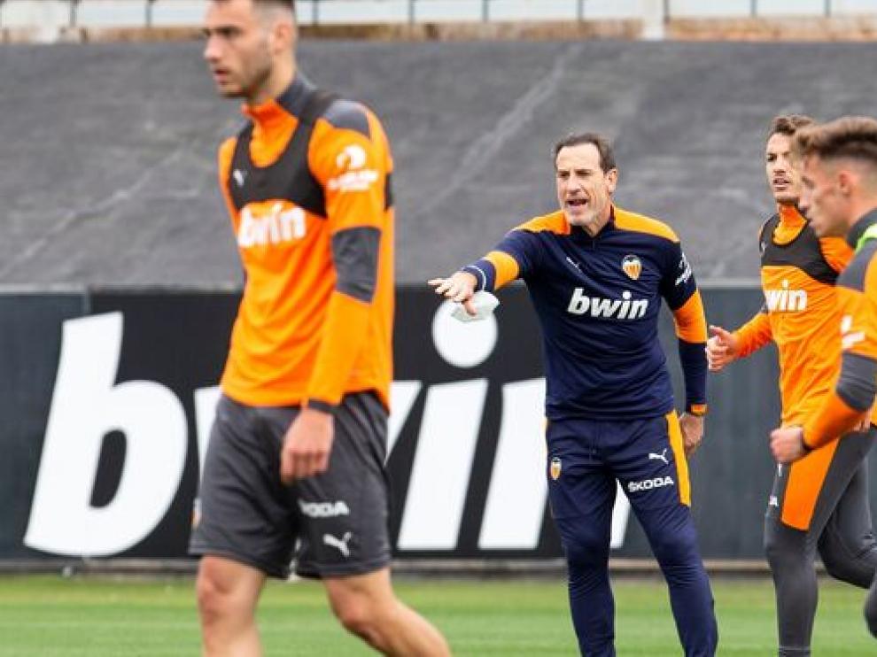 Voro, durante un entrenamiento con el Valencia.
