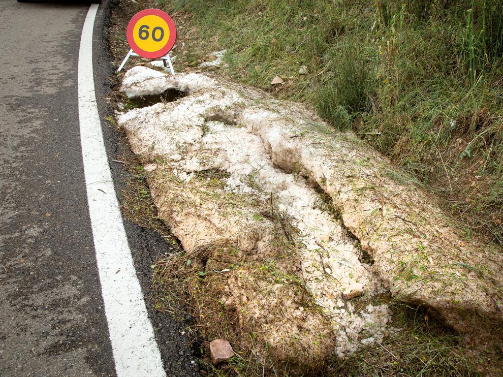 Afectados por el granizo en Santa Cruz de Grio