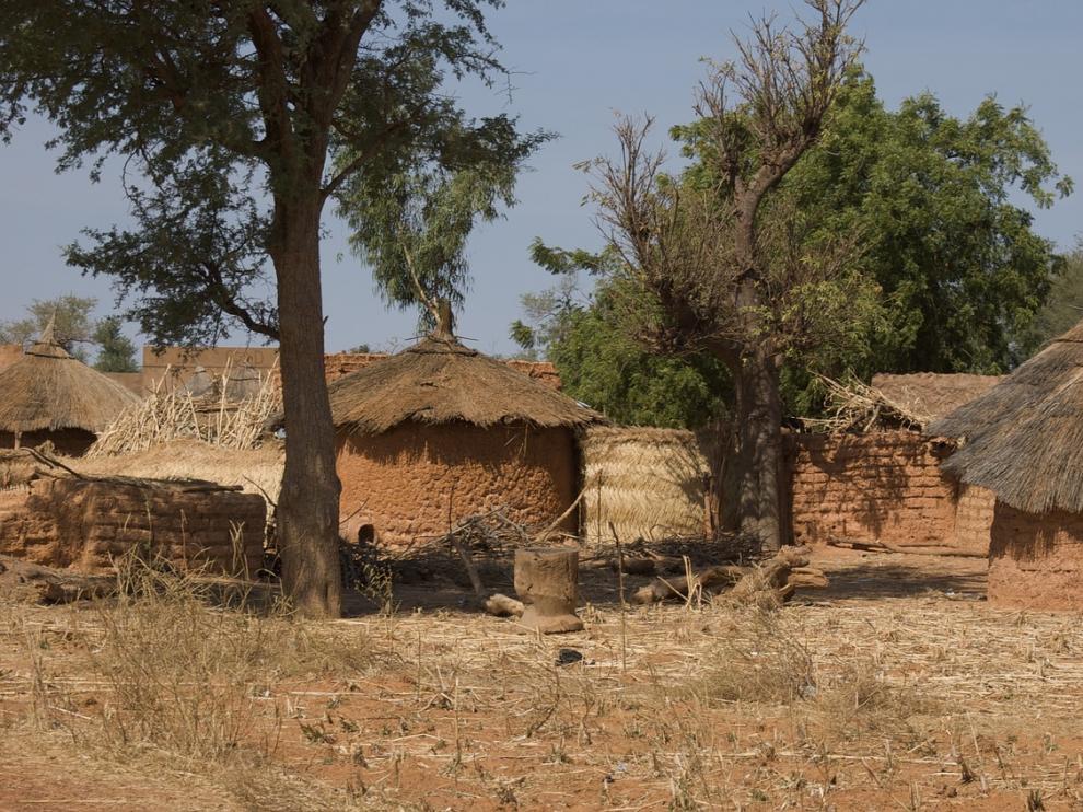 Foto de archivo de una aldea en Burkina Faso