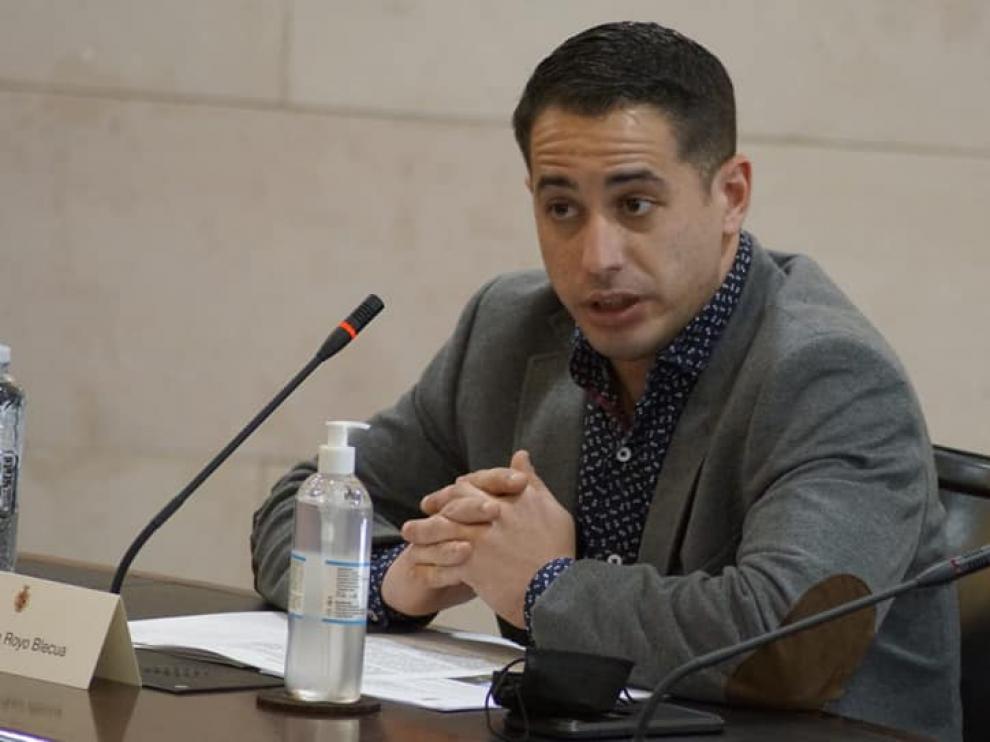 Cristian Royo es diputado provincial y concejal en el Ayuntamiento de Villanueva de Sijena por Ciudadanos.