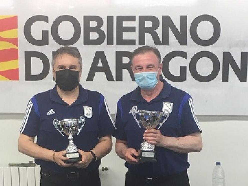 Vidal y Bustamante, subcampeón y campeón de Aragón de Billar a tres bandas
