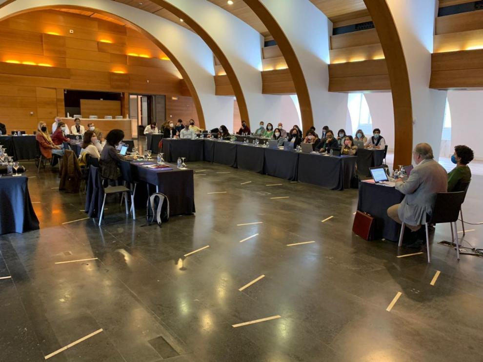 El XII Seminario de contratación pública ha arrancado este martes en el Balneario de Panticosa.
