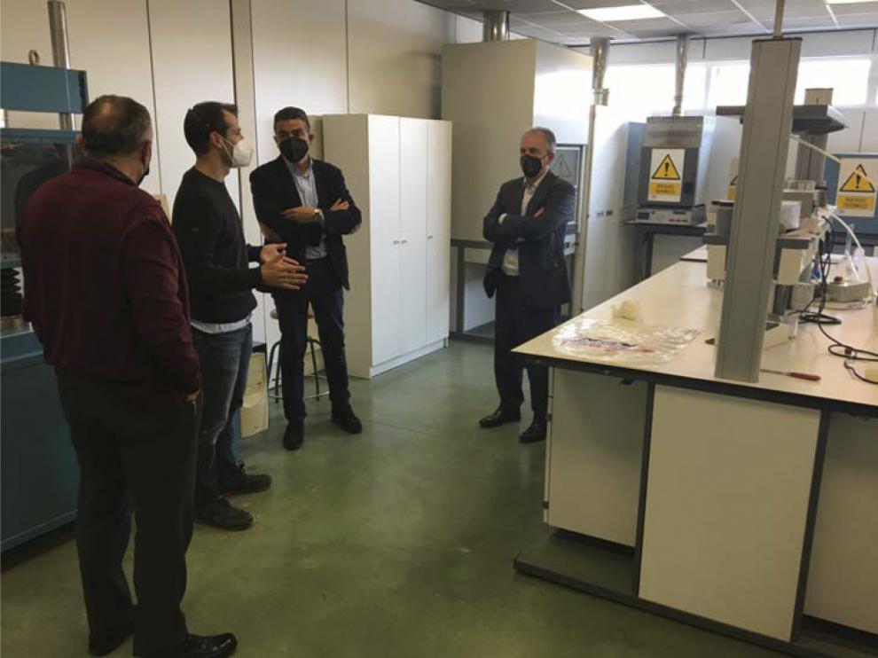 Representantes de Tecnalia en la visita a las instalaciones de MLN.