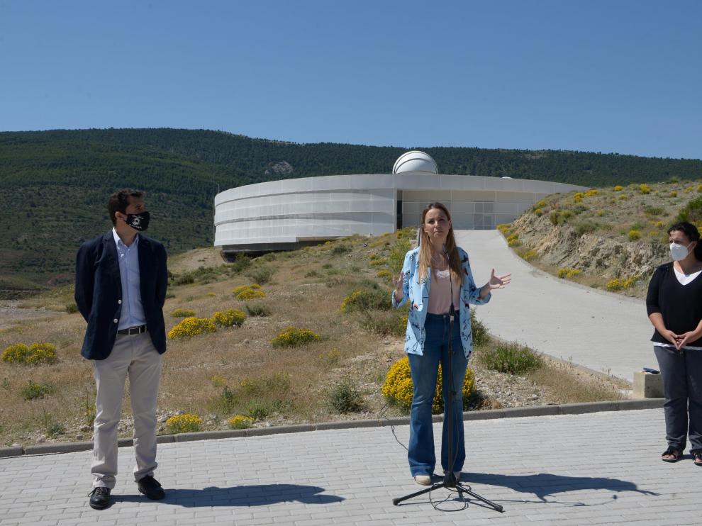 Javier Cenarro, Maru Díaz y Maribel Aguilar, en Galáctica al presentar la programación lúdica y cultural de los próximos meses.