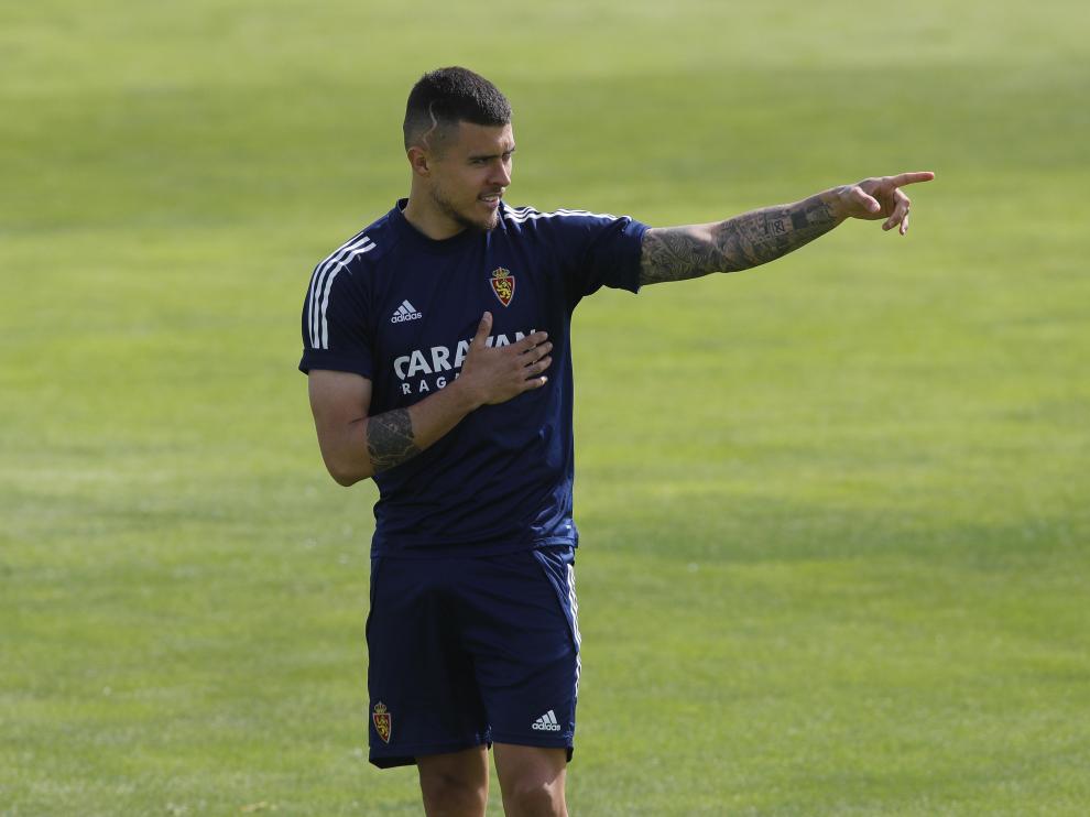 Juanjo Narváez, en un entrenamiento de la pasada temporada con el Real Zaragoza.