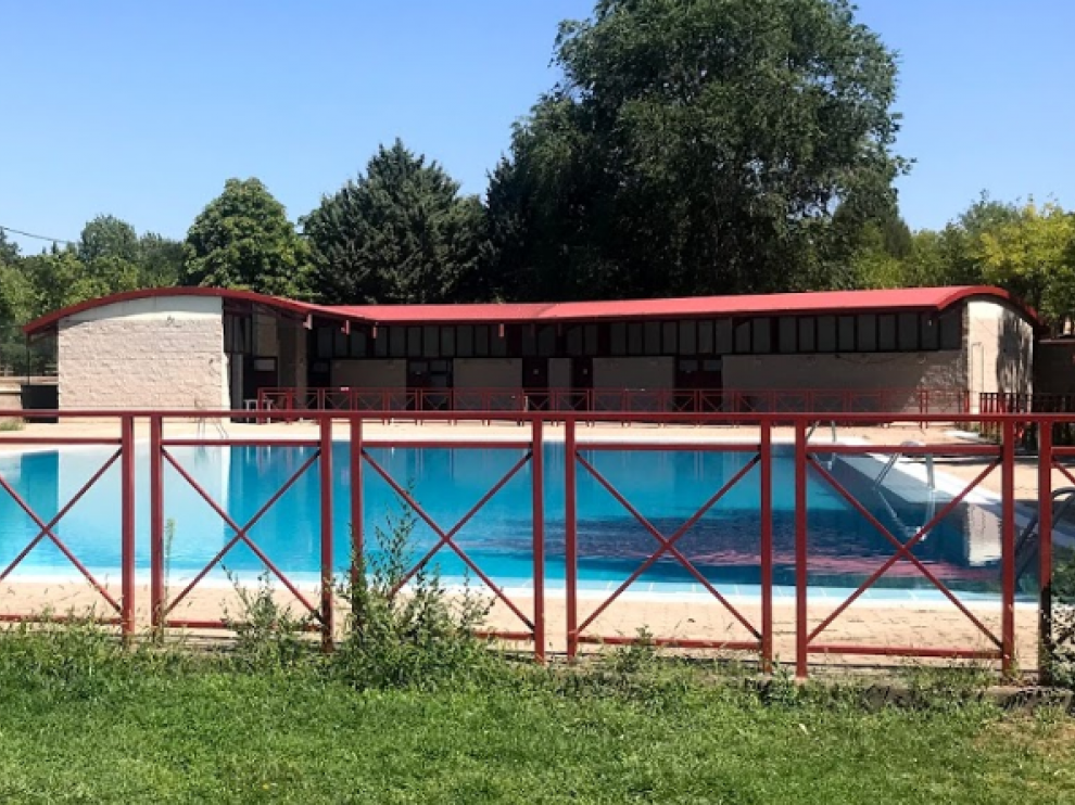 Piscina de Fuentecerrada