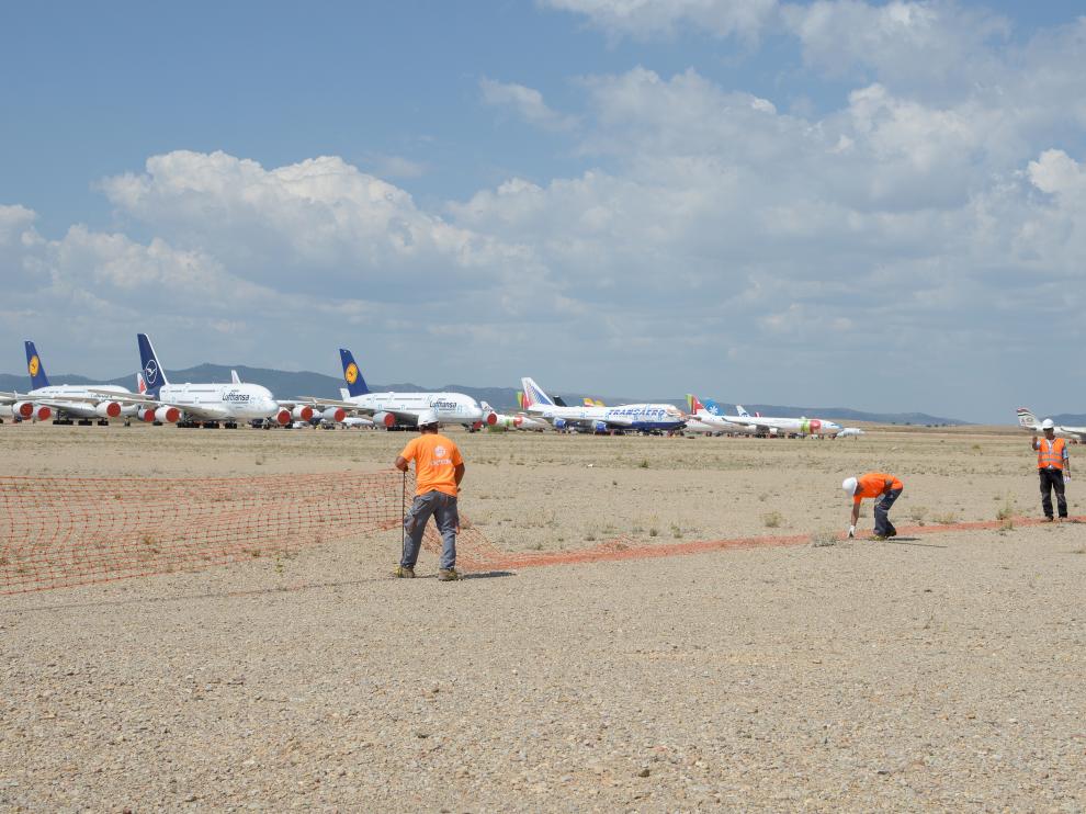Trabajos iniciales del hangar con capacidad para dos Airbus A380, el avión de pasajeros más grande actualmente.