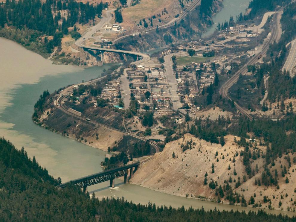Foto aérea donde se ve la destrucción en Lytton