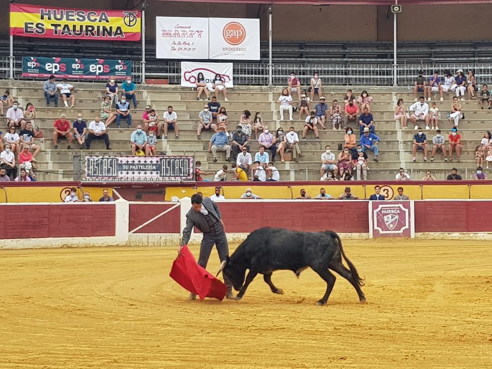 Festejo taurino celebrado la tarde del sábado en la plaza de toros de Huesca.