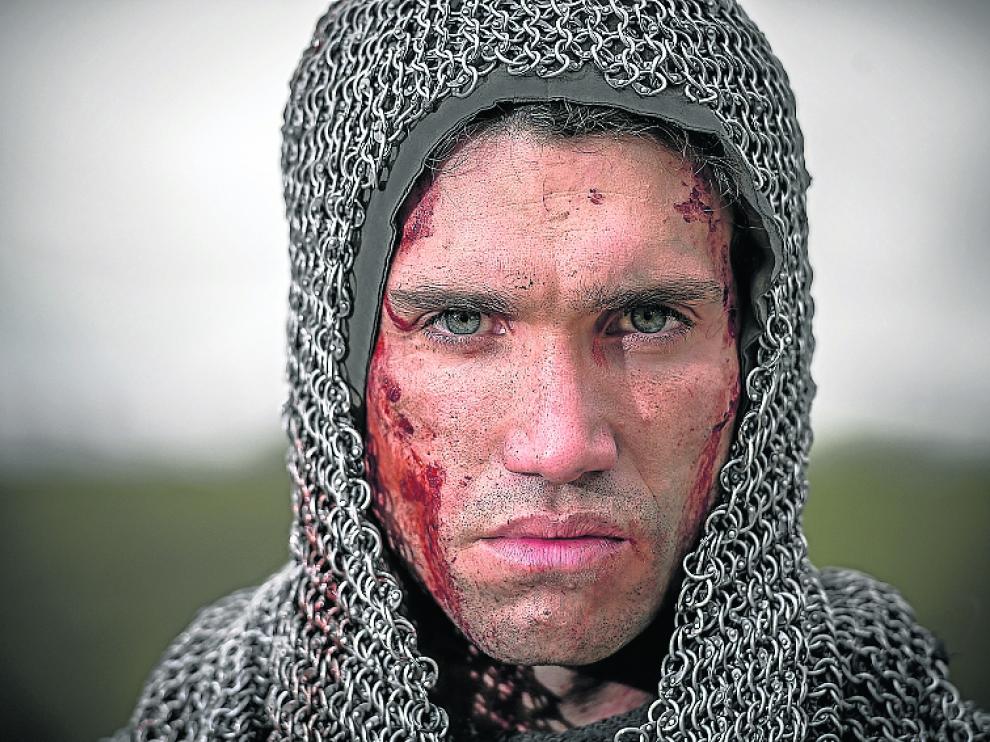 Jaime Lorente, caracterizado como 'El Cid'
