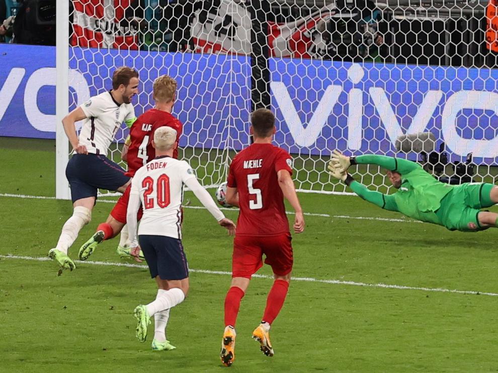 Inglaterra aprovecha un fallo del VAR y jugará la final de la Eurocopa contra Italia