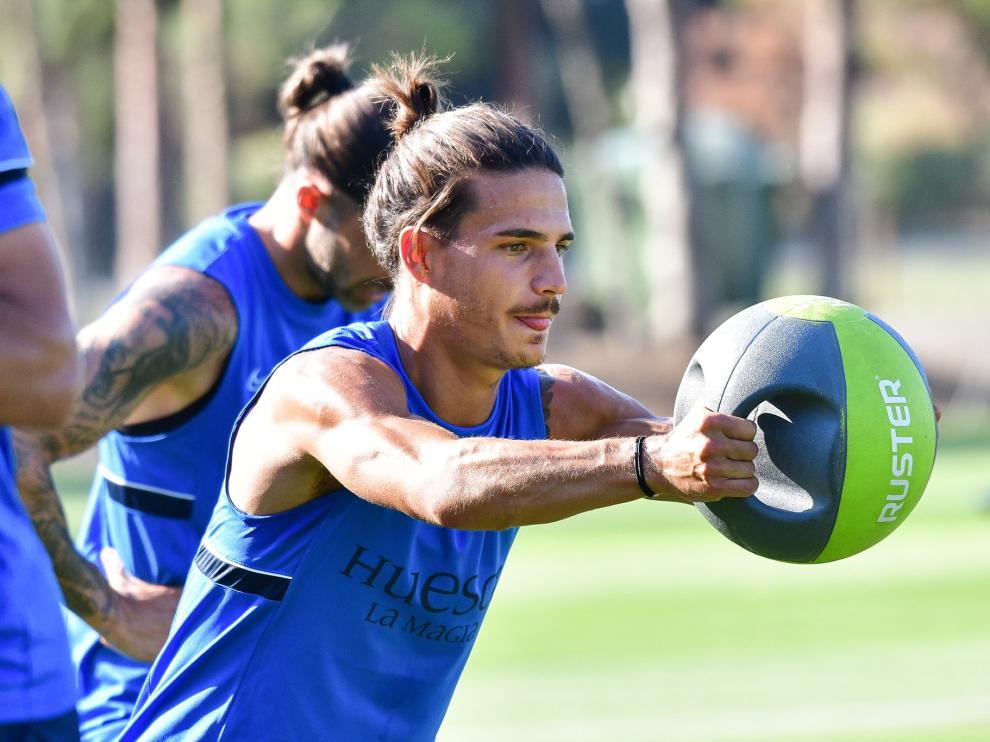 Jaime Seoane, durante esta pretemporada con la SD Huesca.