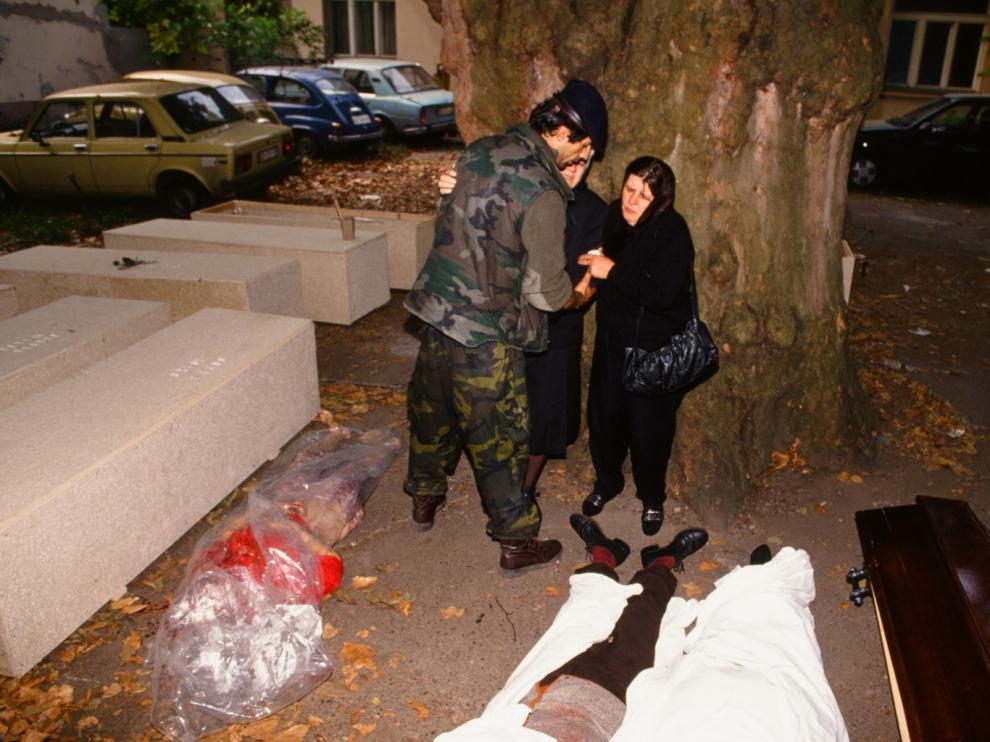 Una mujer reconoce al cadáver de su hija