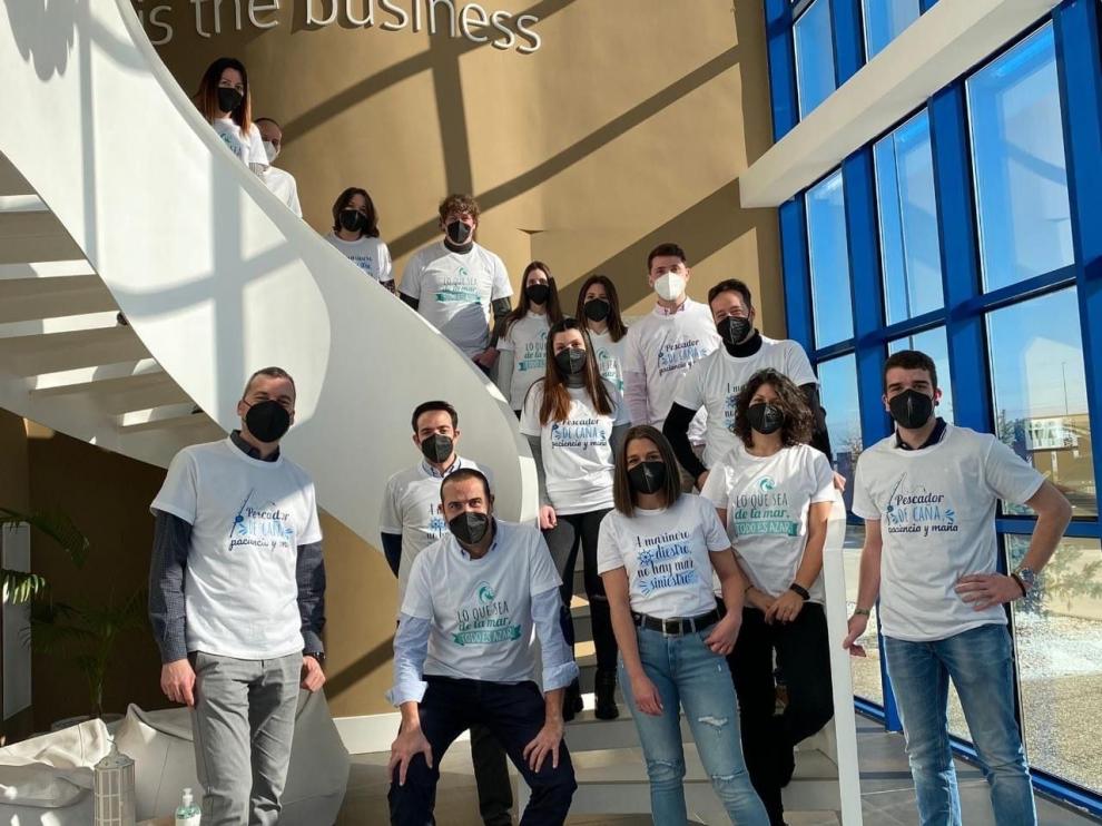 Varios de los trabajadores de JCV en la celebración del 25 aniversario.