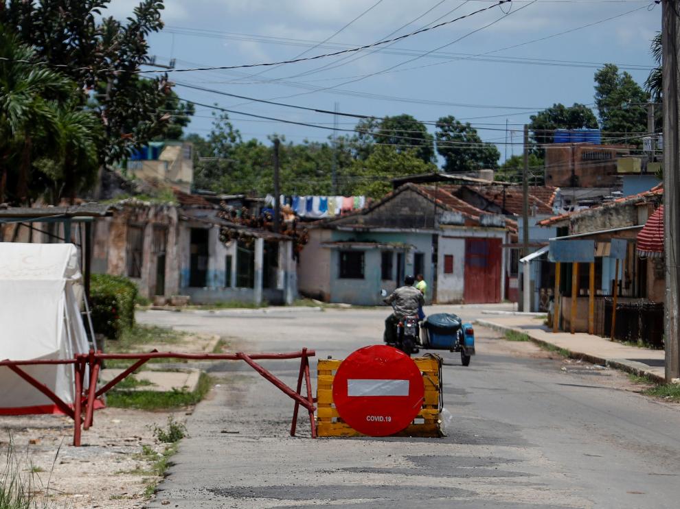 Simpatizantes del gobierno cubano mantienen presencia en San Antonio de los Baños
