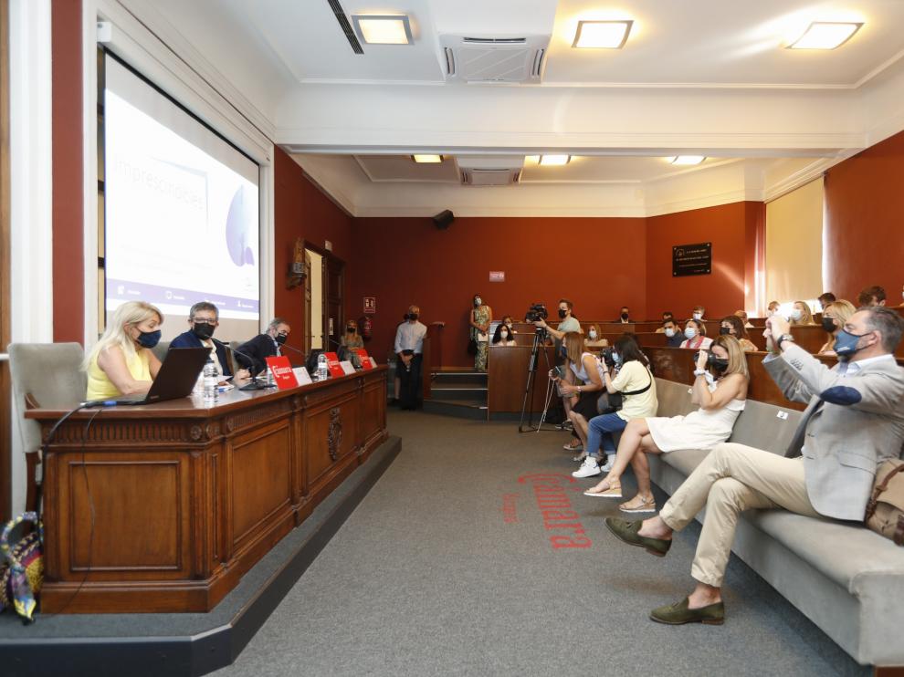 Presentación del programa 'Imprescindibles' de la Fundación Sesé este jueves en la Cámara de Comercio de Zaragoza.