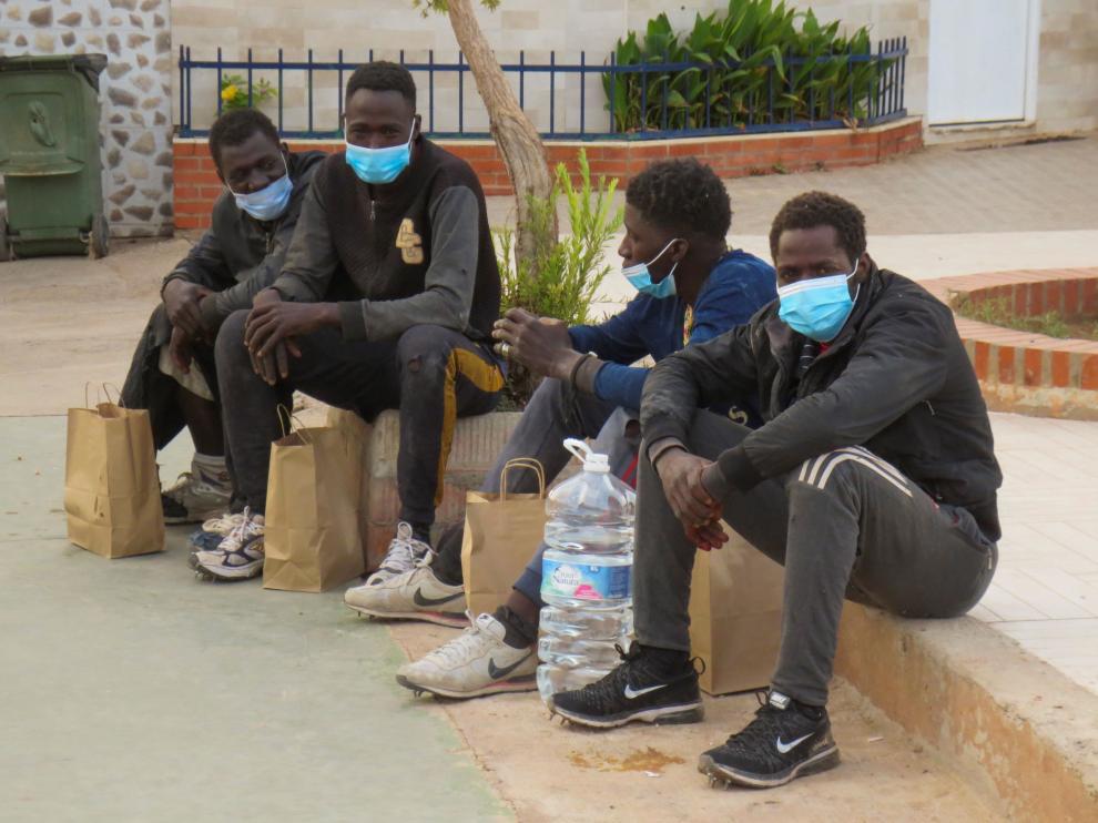 Un grupo reducido de migrantes consigue saltar la valla de Melilla
