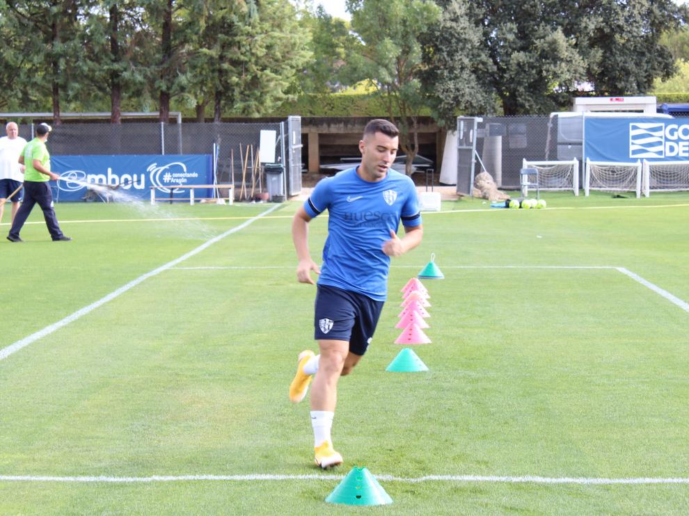 Borja García volvió a los entrenamientos tras superar la cuarentena por covid.