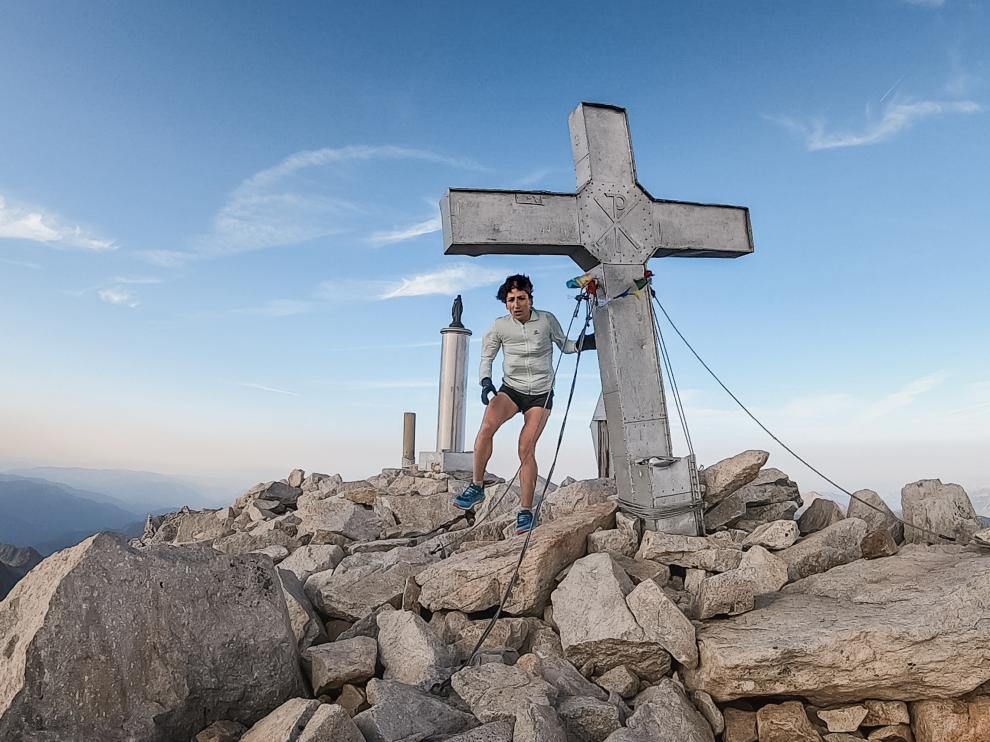 Oihana Kortazar, en la cima del Aneto.