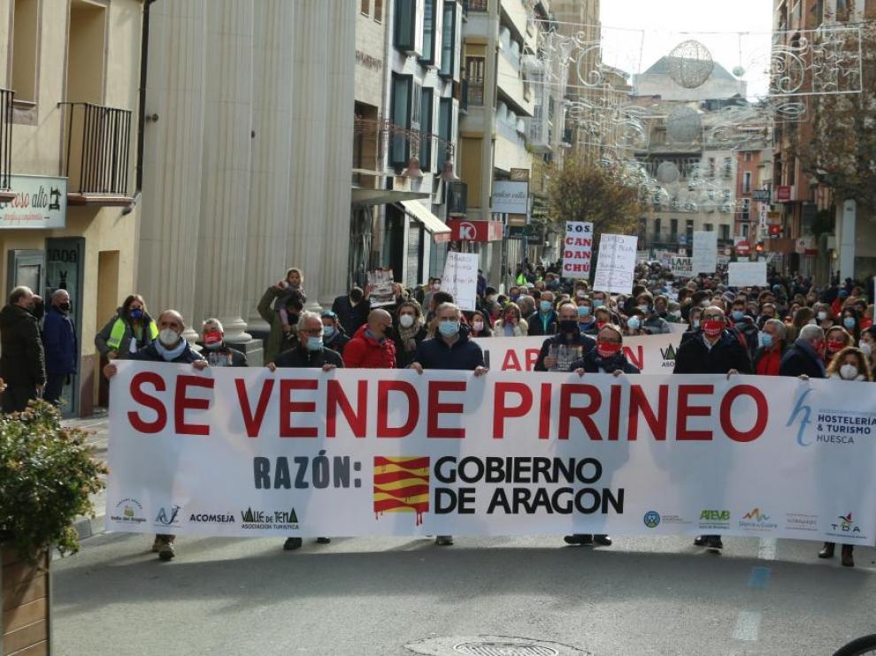 Una de las protestas celebradas el pasado invierno en Huesca por el parón del sector de la nieve.