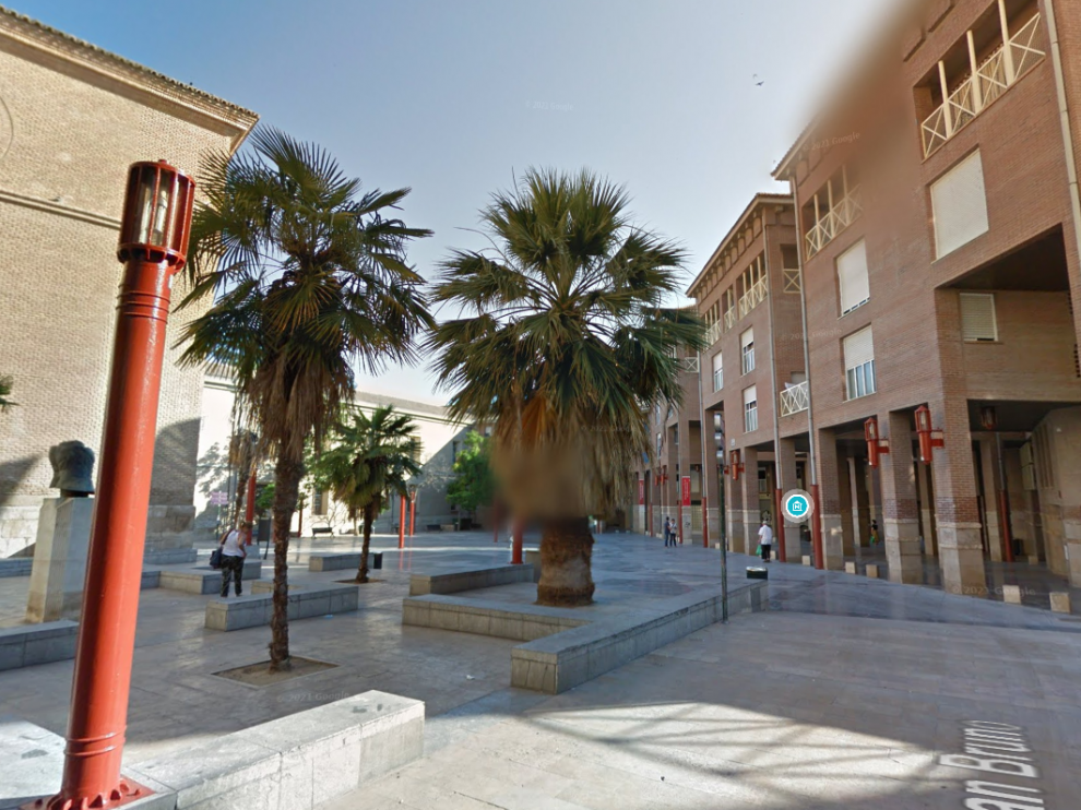 Una imagen de la plaza de San Bruno, donde fue detenido este miércoles un joven por tráfico de drogas.