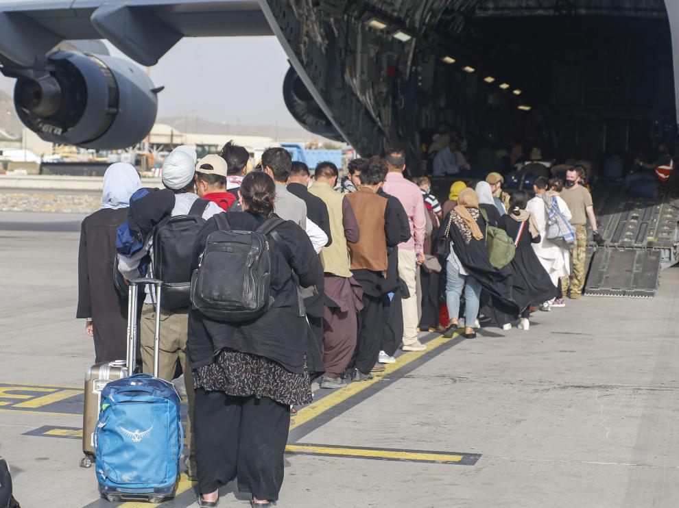 Evacuación de Kabul: entre el caos y el alivio